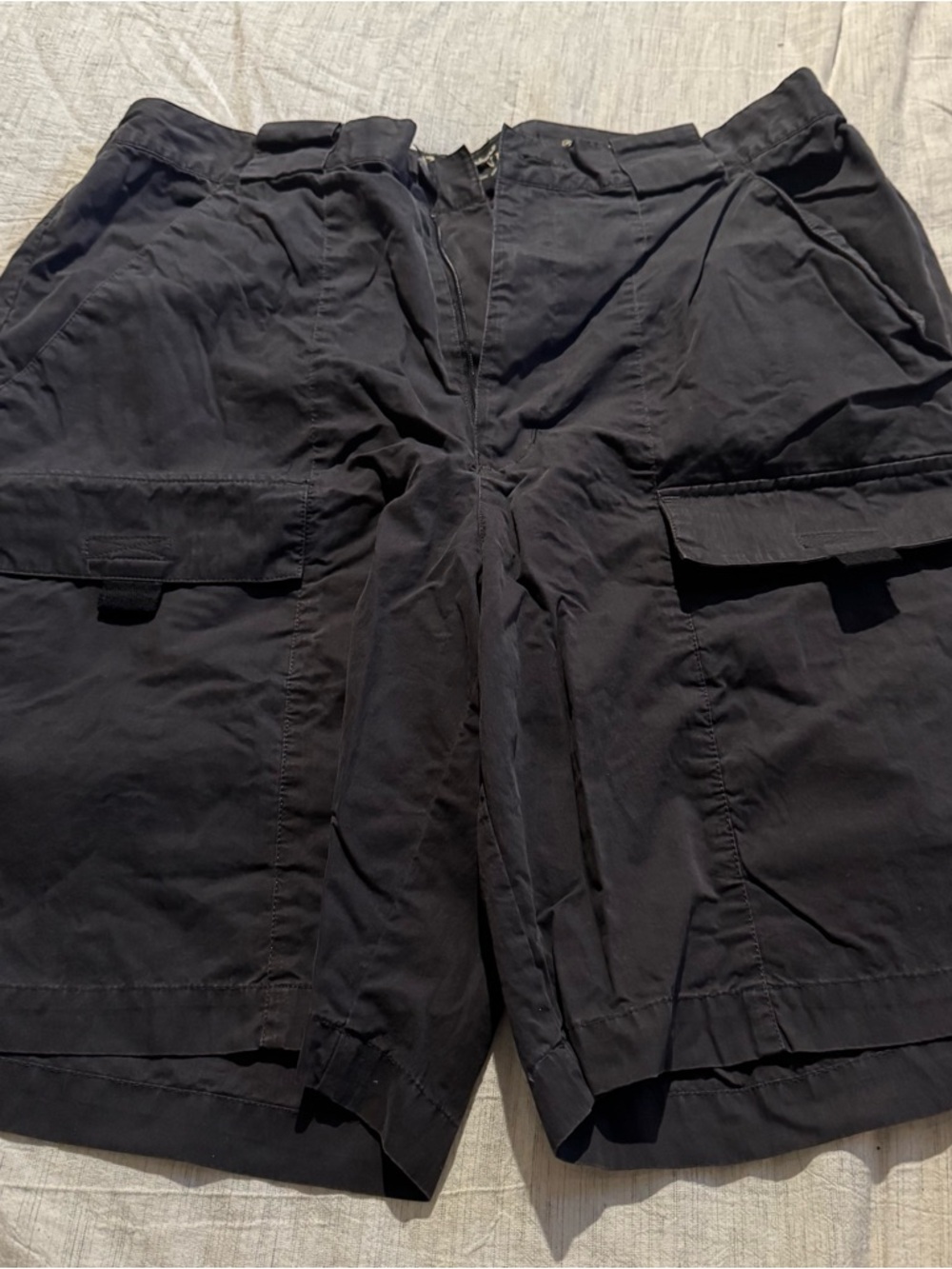 Eddie Bauer Black Cargo Shorts with Flap Pockets